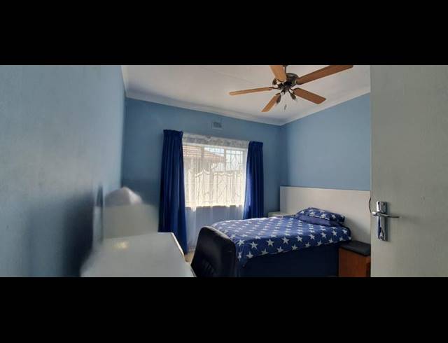 3 BEDROOM HOUSE FOR SALE IN REGENTS PARK